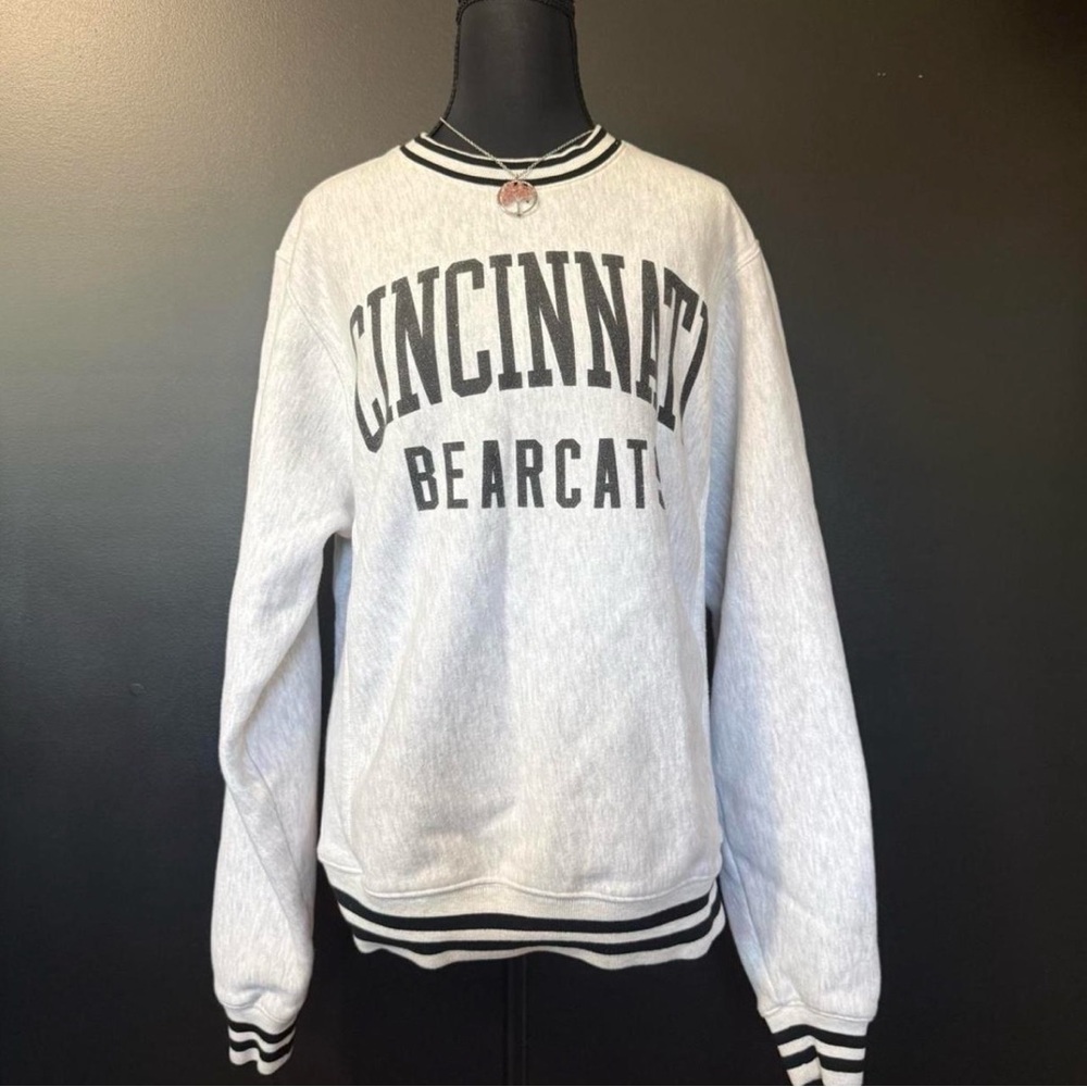 Small Champion Cincinnati Bearcat Sweatshirt GREAT QUALITY